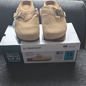 Staheekum Tan Crescent Slip-On Loafers